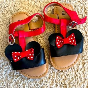 Gap Minnie Mouse sandals